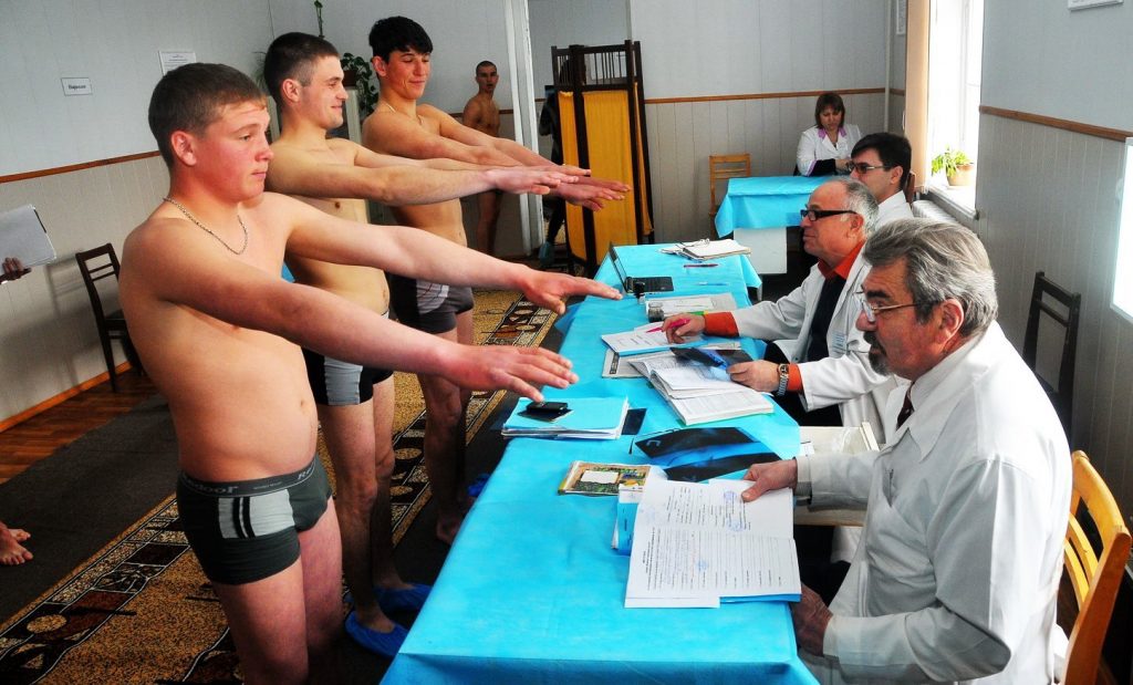 В одному з районів Тернопільщини “активісти” взялися рятувати призовників від армії