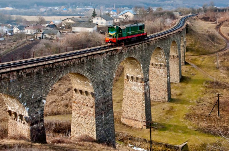 <strong>Плебанівський віадук потрапив у рейтинг найкращих мостів України (ФОТО)</strong>