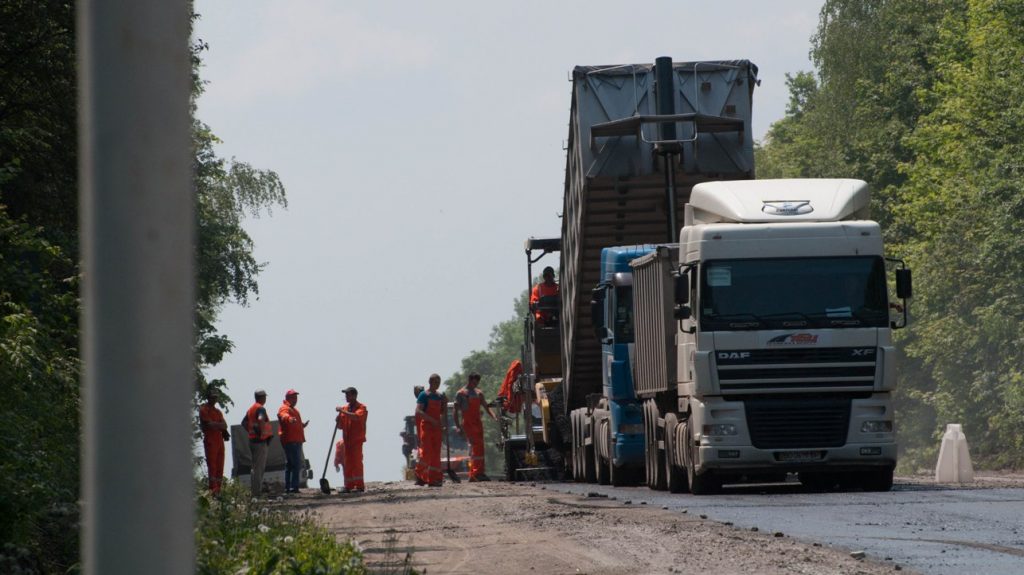 У Володимира Гройсмана не виникло зауважень до якості ремонту доріг на Тернопільщині