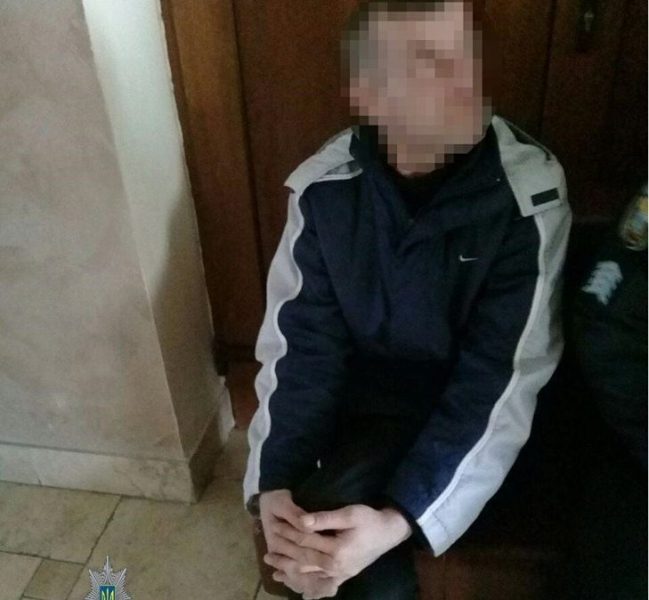 У Тернополі чоловік підняв руку на свою матір (ФОТО)