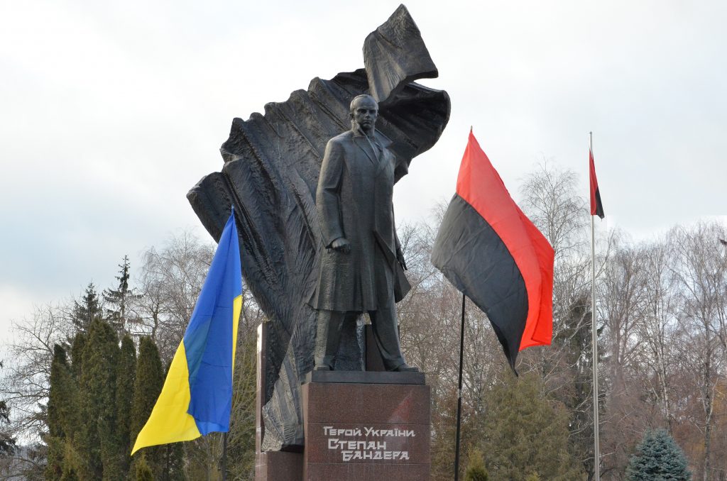 пам'ятник Бандері у Тернополі