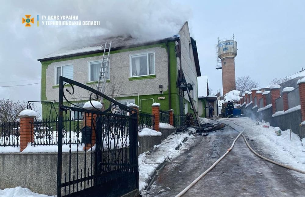пожежа будинку у Шумську