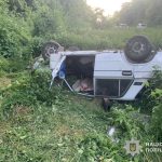 Поблизу Тернополя перекинулися “Жигулі”. Водій і пасажир травмовані