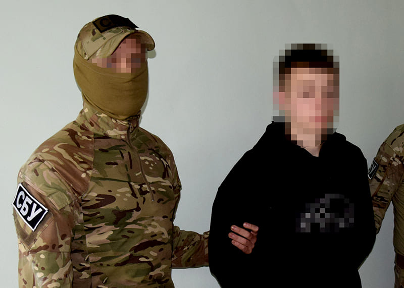 На Тернопільщині затримали ворожого агента, який готував теракт проти наших військових