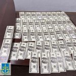 500 доларів