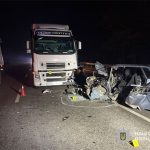 На Теребовлянщині внаслідок зіткнення з вантажівкою загинув водій легковика