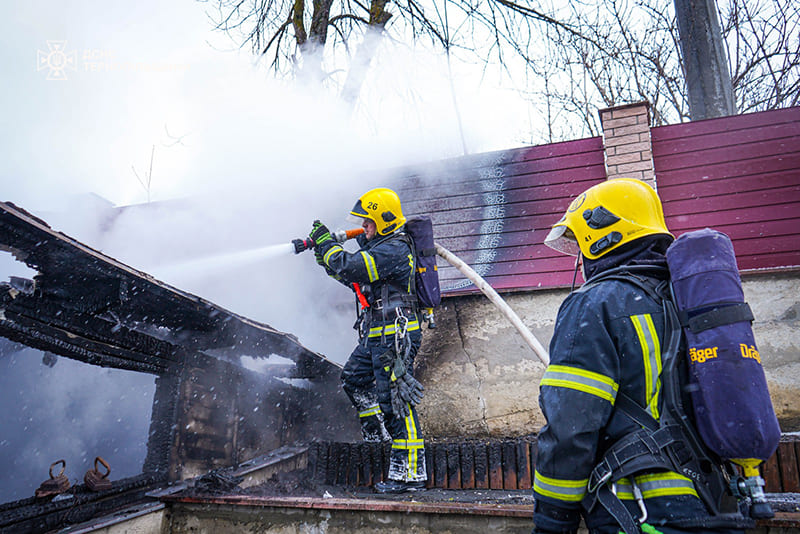 У Тернополі під час пожежі вибухнув газовий балон
