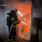 горить будинок