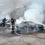 горить авто