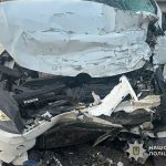 На трасі Львів – Тернопіль водій “Фольксвагена” в’їхав у вантажівку DAF