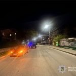 У Тернополі водійка Renault Megane допустила наїзд на пішохода