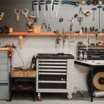 Як перетворити гараж на робочу майстерню?