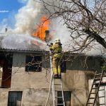 горить будинок