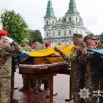 Тернопіль попрощався із сімома невідомими захисниками України