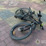 У Тернополі розшукують водія самоката, який скоїв ДТП