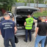 За 10000 доларів до Молдови: у Тернополі затримали організатора схеми незаконного перетину кордону