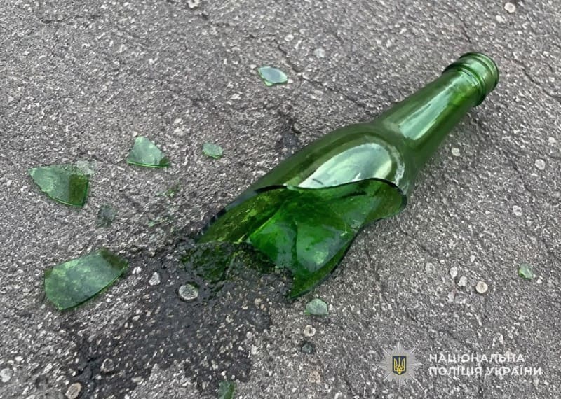 розбита пляшка